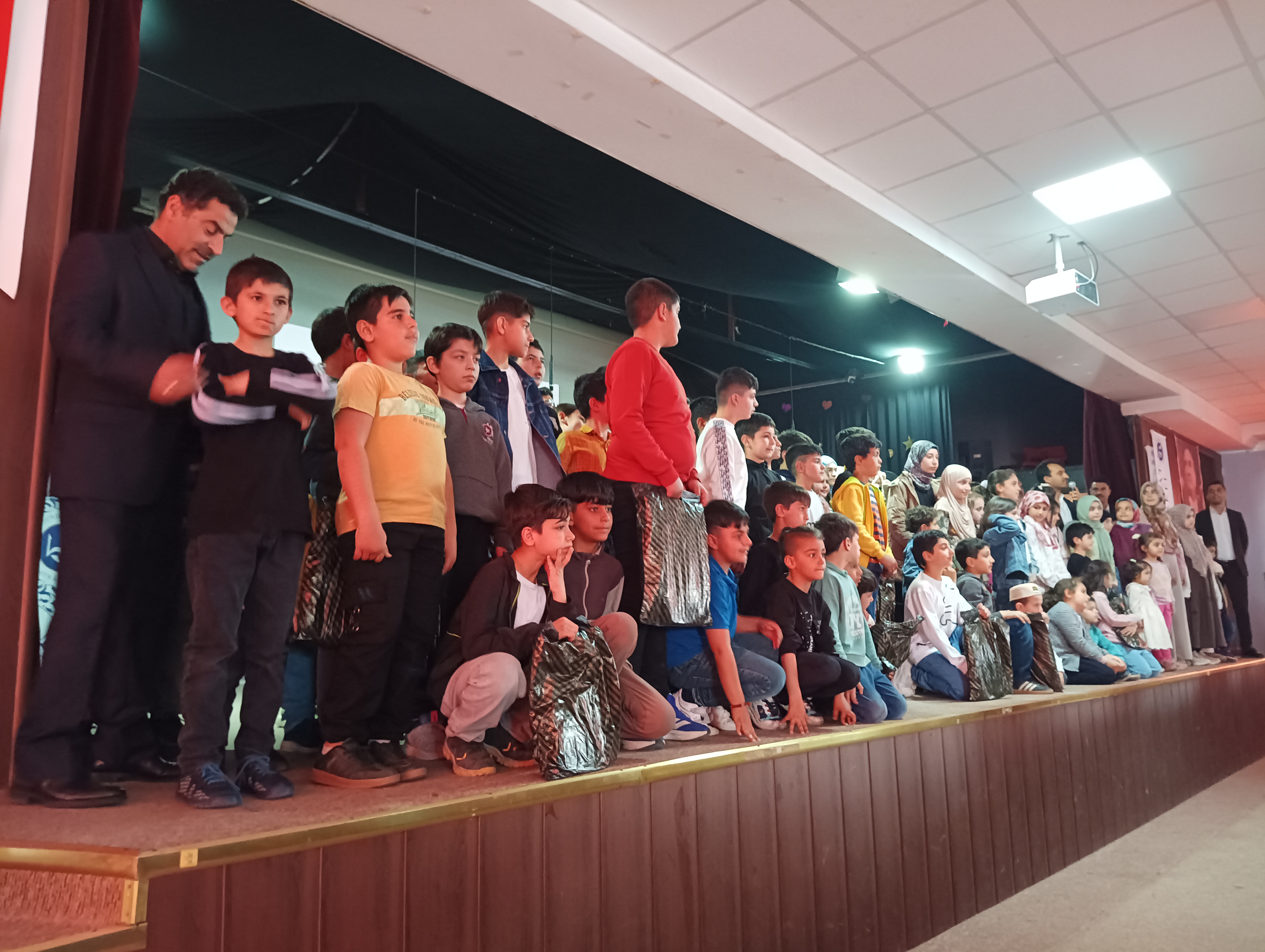 Ramazan’da Manevi Seferberlik: "Ramazan Seninle Güzel" Programında Ödüller Sahiplerini Buldu