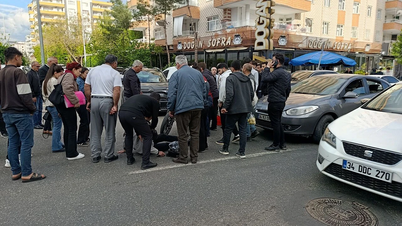 Bağlar’da Trafik Kazası: Motosikletli Sürücü Hastaneye Kaldırıldı
