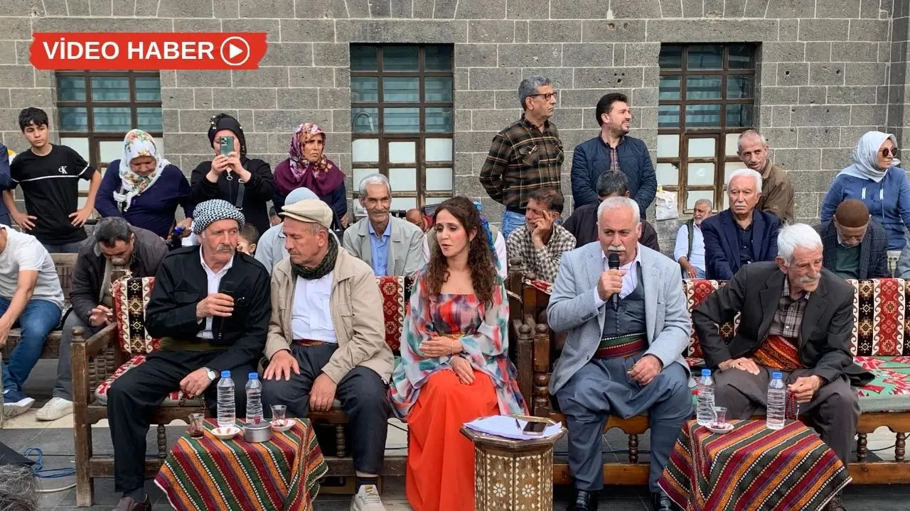 Bin Yıllık Meydanda Kadim Yankı: Ulu Cami Önünde Dengbêj Rüzgarı!