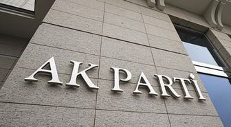 AK PARTİ'DE BÜYÜK DEĞİŞİM DALGASI! 4 İl Başkanı ve Yönetimleri Görevden Alındı