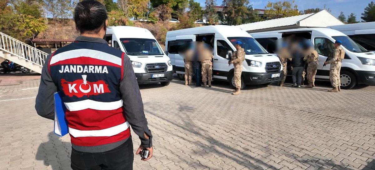 Diyarbakır'da "Narko-Finans" Darbesi: 15 Milyar Liralık Suç İmparatorluğu Çökertildi!