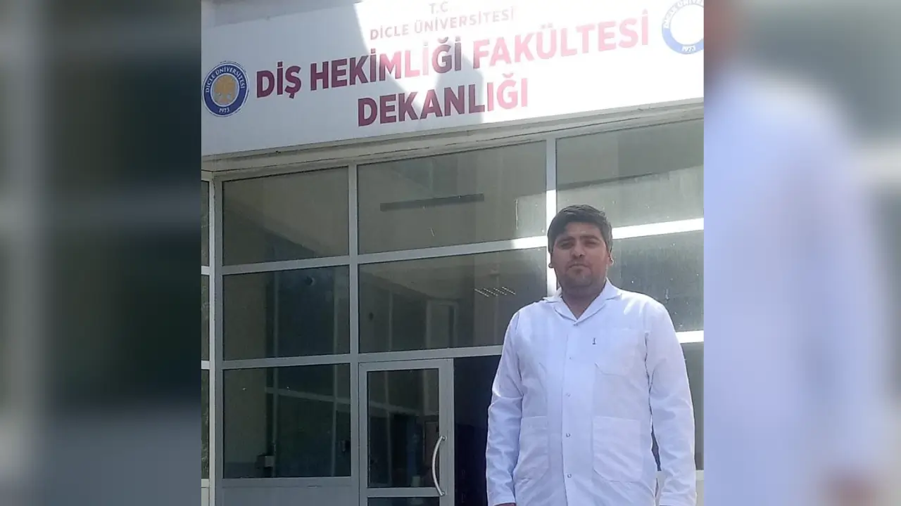 Geleceğin Diş Hekiminden Yürek Burkan Mücadele: Harç Parası İçin Şantiyelerde Alın Teri Döküyor!